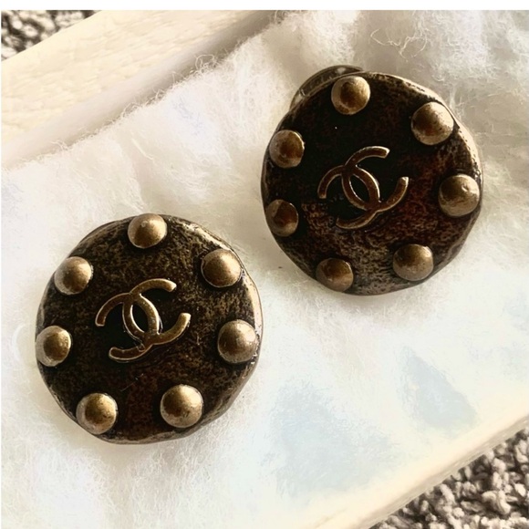 Chanel Gold Stud Earrings - Picture 2 of 7